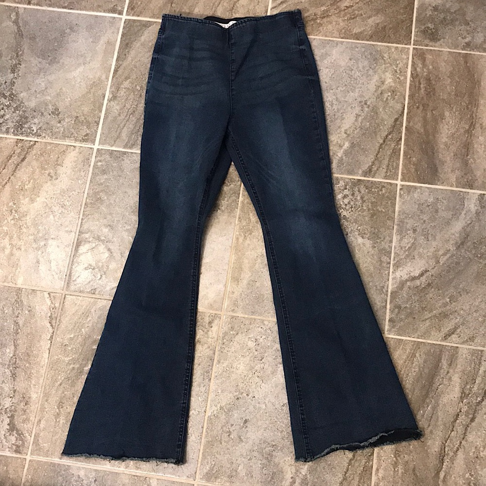 Tinseltown size 9 pull on flares